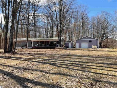 cheap houses for sale in kalkaska michigan area